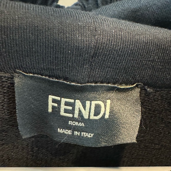 Men’s Fendi sweatshirt - Picture 3 of 3